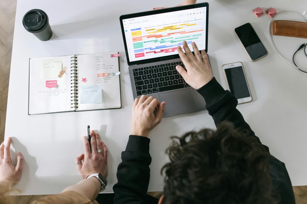 Top Tips for Success in Organisation: Declutter Your Space, Mind, and Schedule