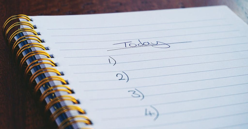 How to Simplify Your Daily Routine for Maximum Focus